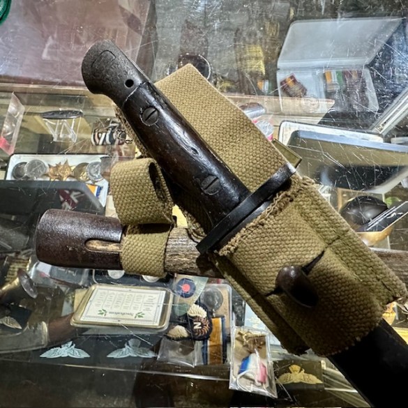 1907 Bayonet and Entrenching Tool